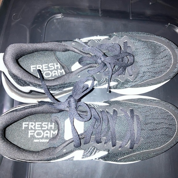 New Balance Women's Fresh Foam Tempo V1 Running Shoe NWOT - Picture 4 of 7